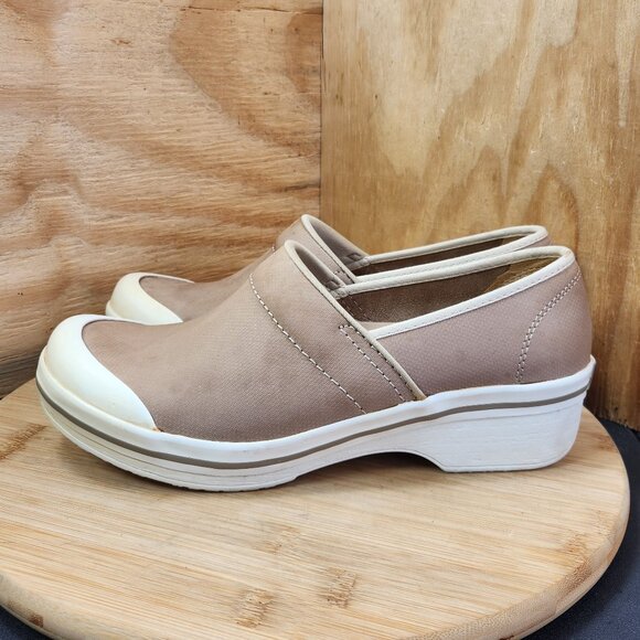 Dansko Leather Nursing Clogs Size 41 US 10.5-11 - Picture 4 of 9